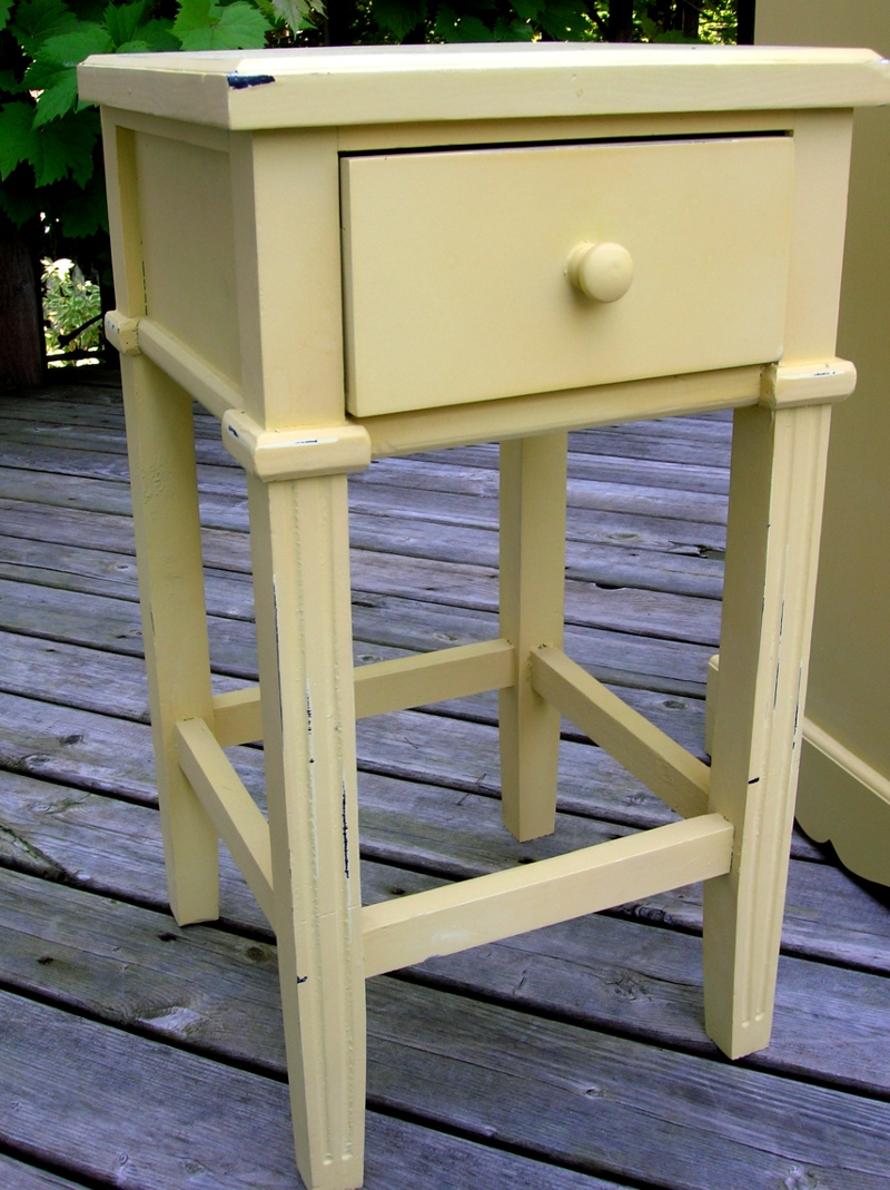 how to antique & distress furniture with paint | movita beaucoup how to antique & distress furniture with paint | movita beaucoup