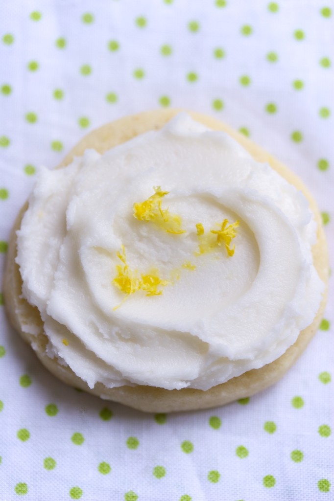 refrigerator cookies with lemo frosting | movita beaucoup