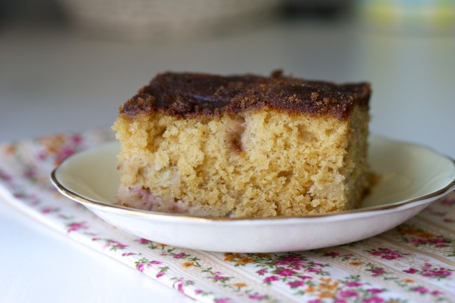 old fashioned rhubarb cake