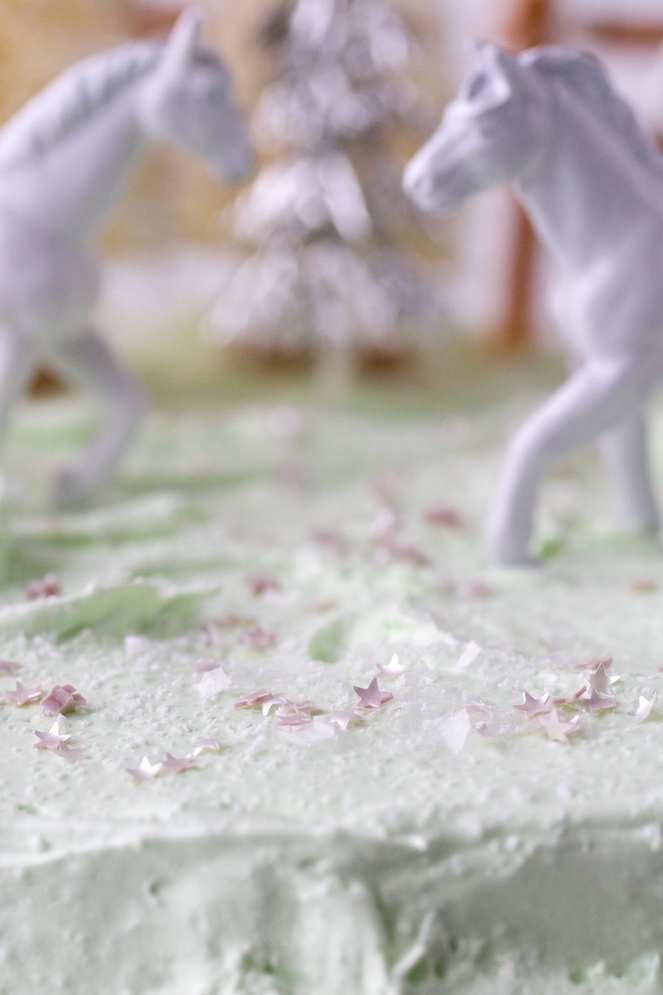 giddy-up cake | movita beaucoup