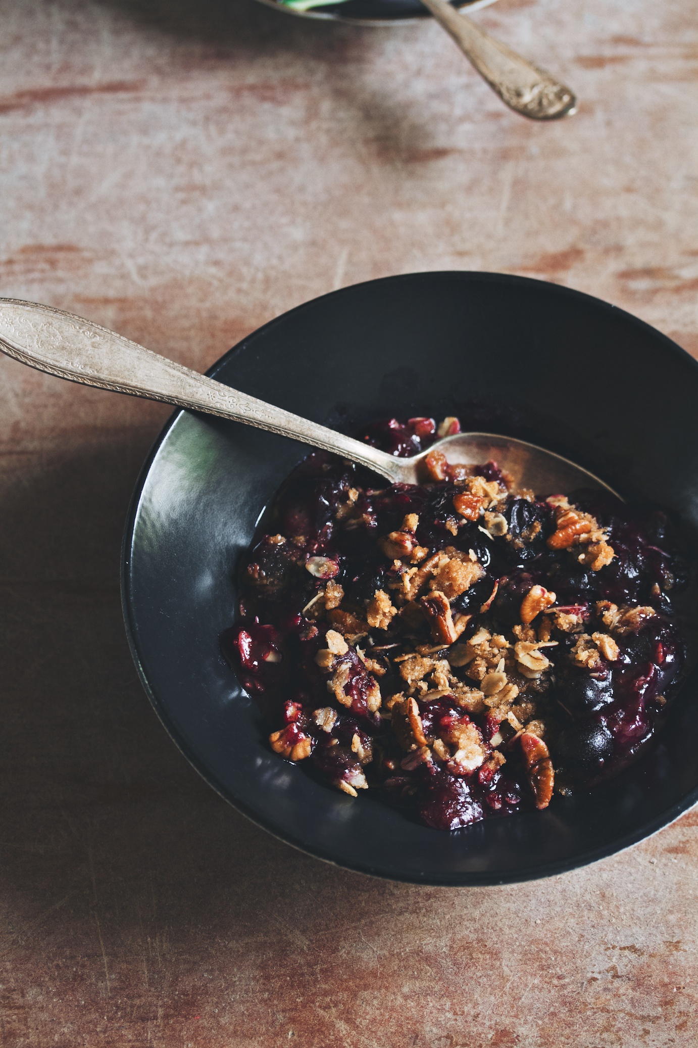 blueberry crumble | movita beaucoup