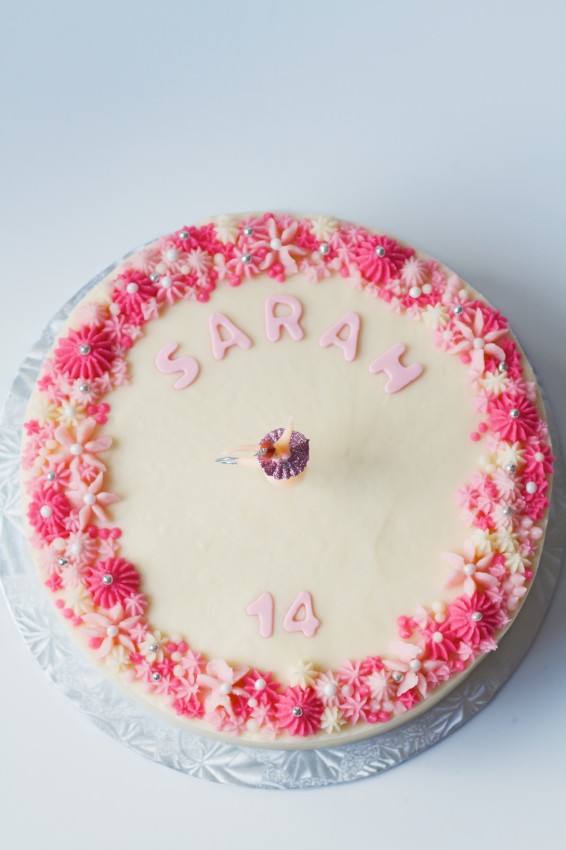 sarah's cake | movita beaucoup