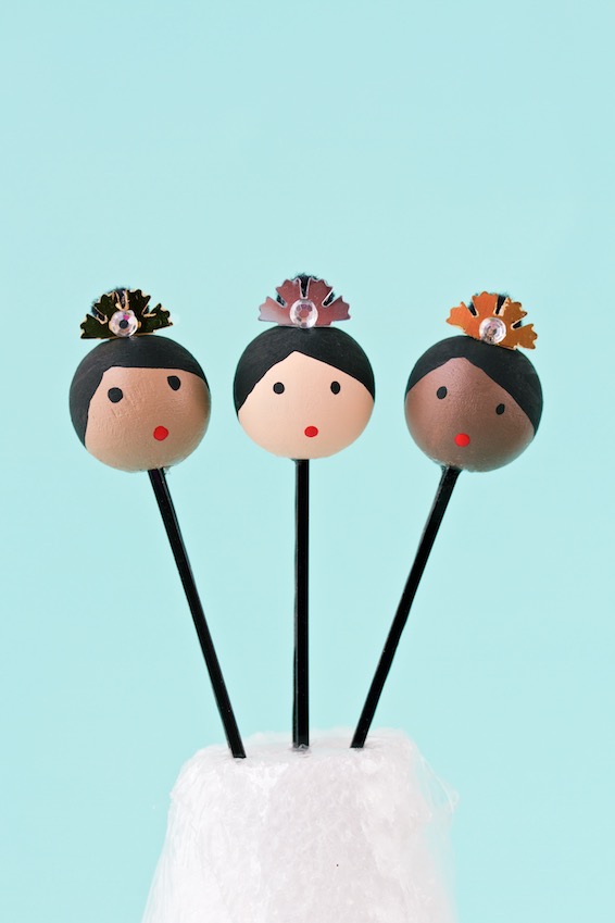 bunhead bobby pins | movita beaucoup - a simple tutorial for embellished bobby pins